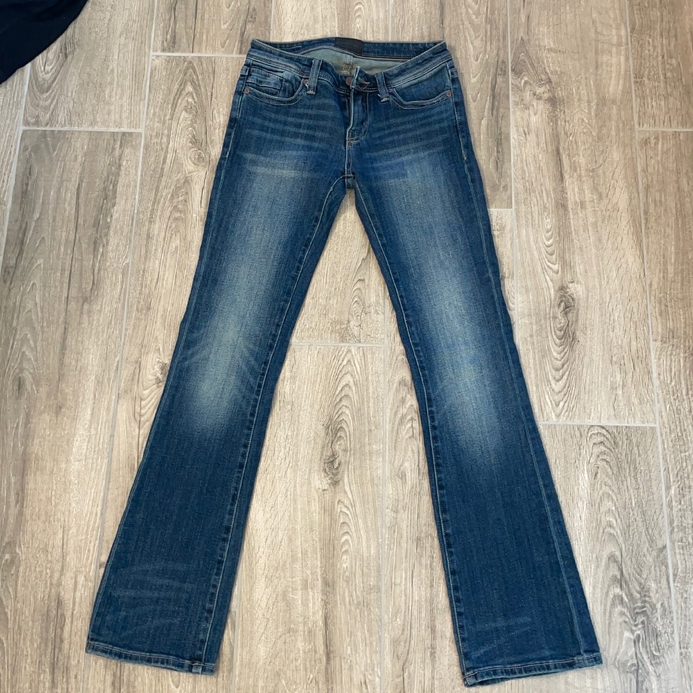 Buckle Bootcut Jeans